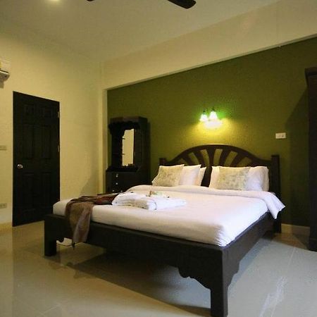 Ploen Pattaya Residence By Tolani Extérieur photo