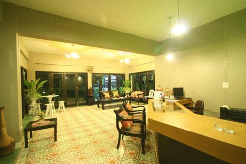 Ploen Pattaya Residence By Tolani Extérieur photo