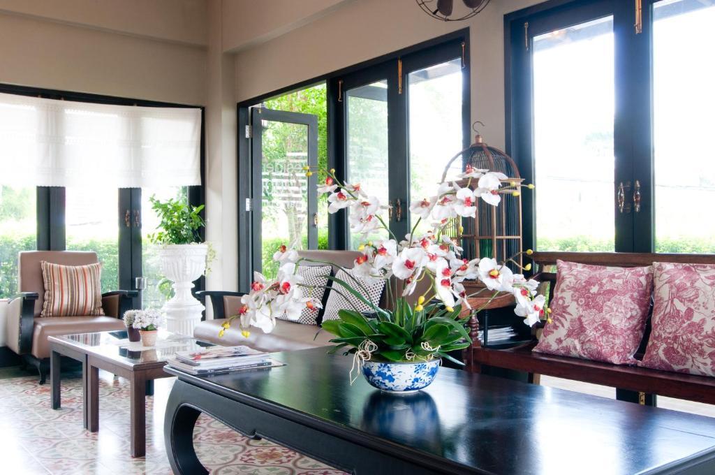Ploen Pattaya Residence By Tolani Extérieur photo