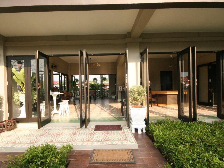 Ploen Pattaya Residence By Tolani Extérieur photo